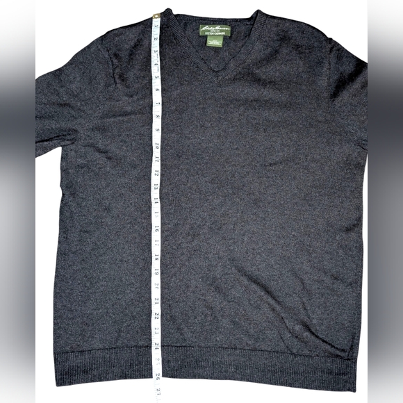 Eddie Bauer Charcoal Gray Cotton Cashmere V-Neck Sweater Medium - Picture 9 of 10